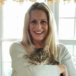 Meet your Posher, Debra